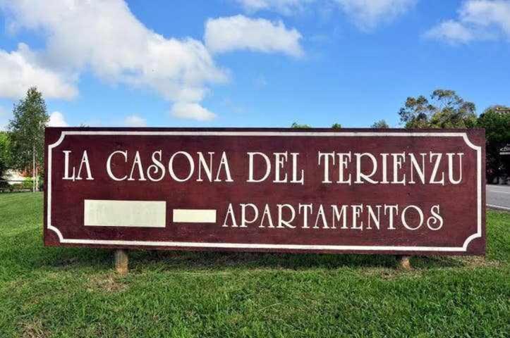 Apartamento Familiar Cercano A Playa De Rodiles 3 فِيافيثيوسّا المظهر الخارجي الصورة
